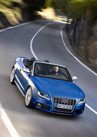 Illustration for article titled Audi A5, S5 Convertibles Open For Business